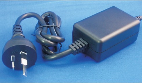 PA1024C5 Switching adapter/adattatore di commutazione/ commutation adaptateur/ Switching-Adapter/ adaptador de conmutación/ kapcsolóüzemű adapter/ kytkentä sovittimen/ comutarea adaptor/Переключение адаптеров  power supply, power supplies, adapter, AC adapter with AC power cord 