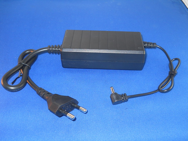 PA1060C6B 60W Switching adapter/adattatore di commutazione/ commutation adaptateur/ Switching-Adapter/ adaptador de conmutación/ kapcsolóüzemű adapter/ kytkentä sovittimen/ comutarea adaptor/Переключение адаптеров,switching power supply, power adapter, laptop adapter, notebook charger China manufacturer
