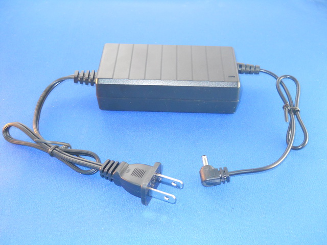 PA1060C8B 60W Switching power supply/Alimentatore switching/ Alimentation à découpage/ Schaltnetzteil/ Fuente de alimentación conmutada/ Kapcsolóüzemű tápegység/ Kytkentävirtalähteellä/Comutatie de alimentare/Импульсный блок питания Switching power adapter, power supply, adapter with EU AC power cord China supplier